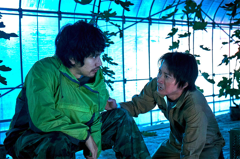 藤原竜也、松山ケンイチがW主演を務めた映画「ノイズ」
