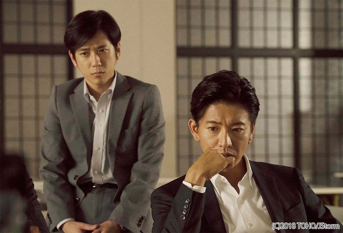<strong>木村拓哉</strong>＆<strong>二宮和也</strong>が己の正義を突き進み、ぶつかり合う！ 映画「検察側の罪人」
