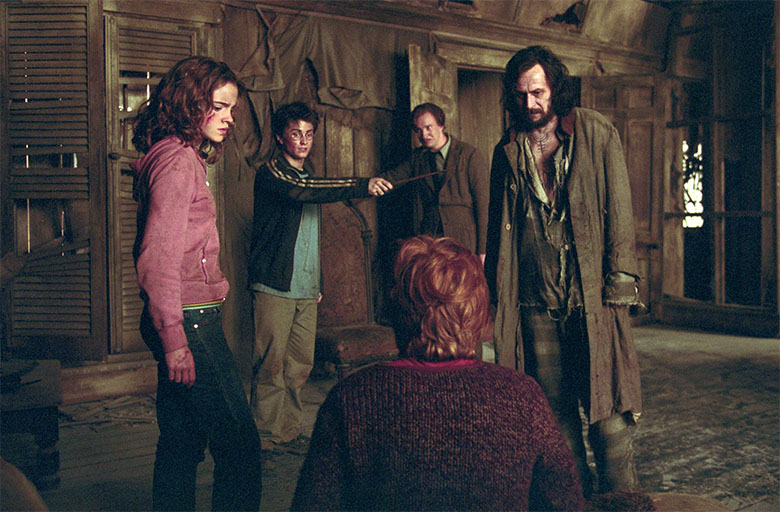 ハリーは脱獄犯であるシリウスと出会い、ついに両親の死の真相に触れる(「ハリー・ポッターとアズカバンの囚人」)