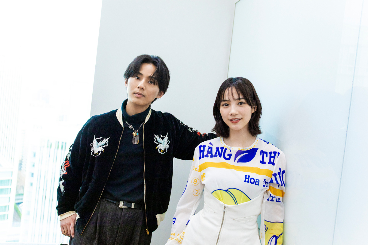 ドラマ「幸せカナコの殺し屋生活」に出演する藤ヶ谷太輔とのん