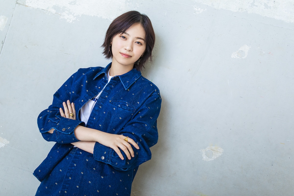映画『少年と犬』で高橋文哉と共にW主演を務めた西野七瀬。演技への向き合い方とは？