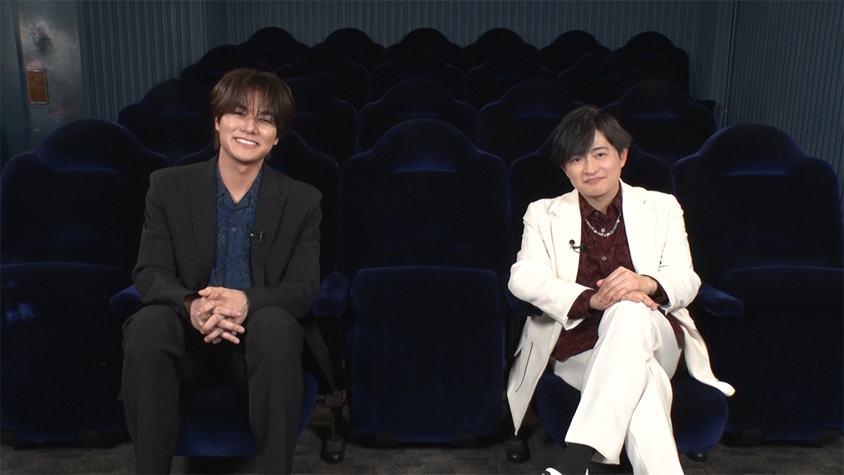 アニメ『えぶりでいホスト』に出演する下野紘(右)と八代拓(左)