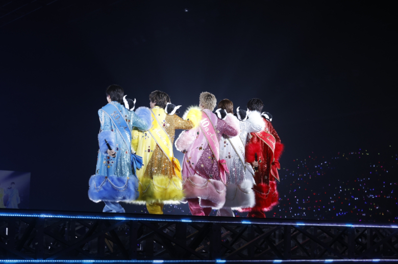 M!LKのライブの様子