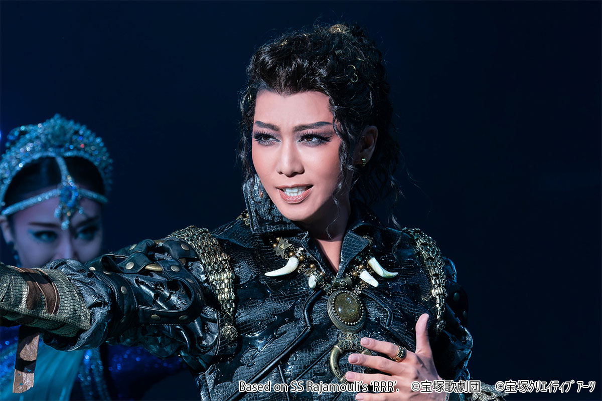 トップスター・礼真琴をはじめ、星組の面々が話題のインド映画を舞台化！「RRR × TAKA"R"AZUKA ～√Bheem～」