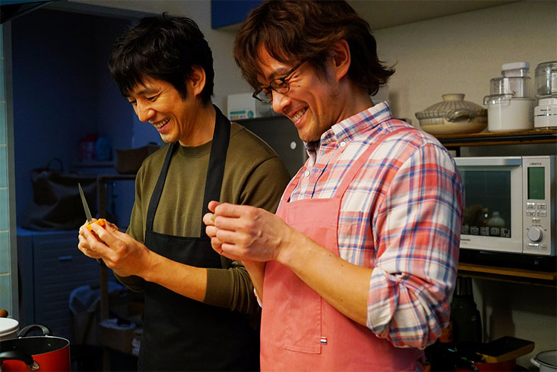 西島秀俊と内野聖陽がカップルの日常を描き出す「きのう何食べた?」シリーズ