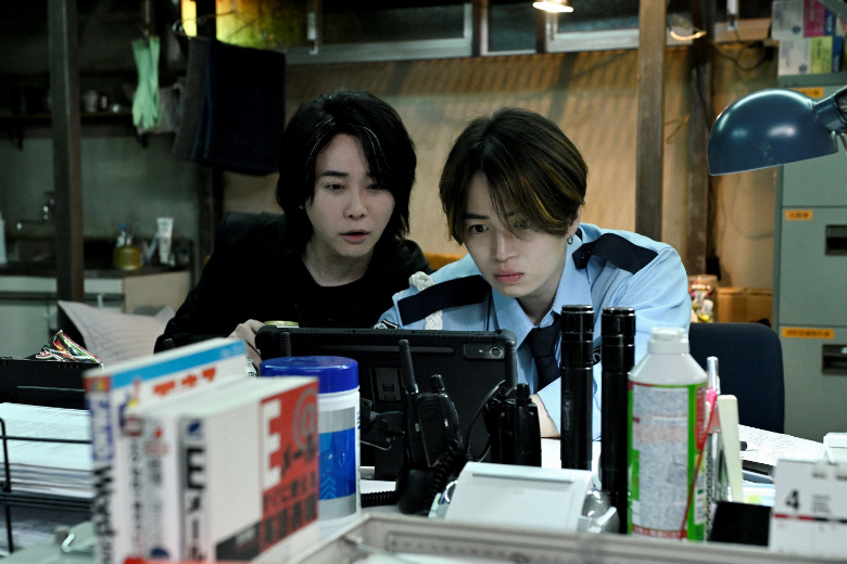 Mrs. GREEN APPLEの大森元貴とtimeleszの菊池風磨がW主演を務める映画「#真相をお話しします」