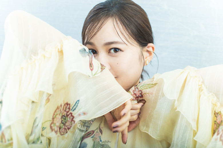 池永桃子役の生田絵梨花