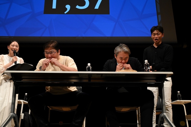 真中満と五十嵐良太の枝豆対決