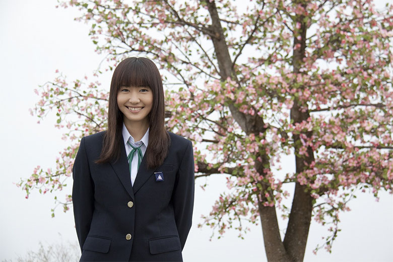 新垣結衣と生田斗真の共演で、一青窈の名曲を原案に描き出すラブストーリー