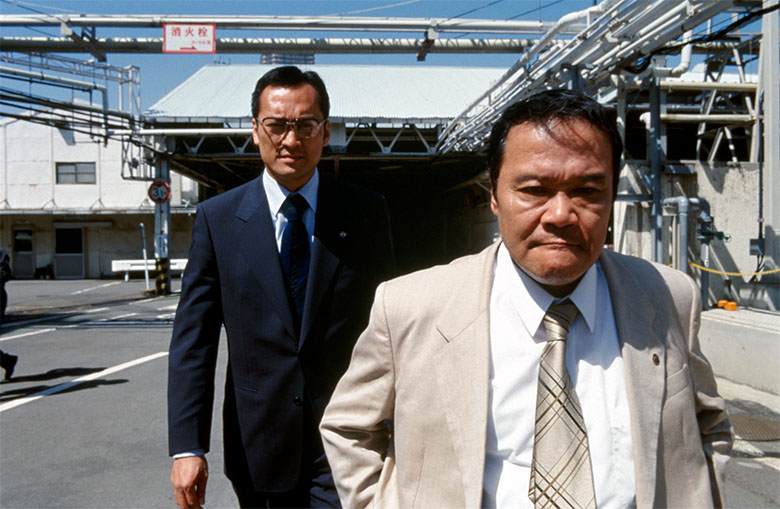 西田敏行と渡辺謙、名優の共演で描くVHS制作秘話「陽はまた昇る」