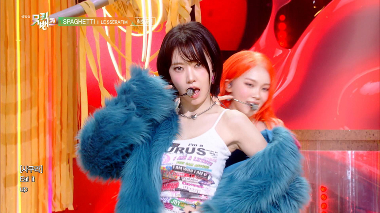 ショートボブにイメチェンしたSAKURAら、LE SSERAFIMの