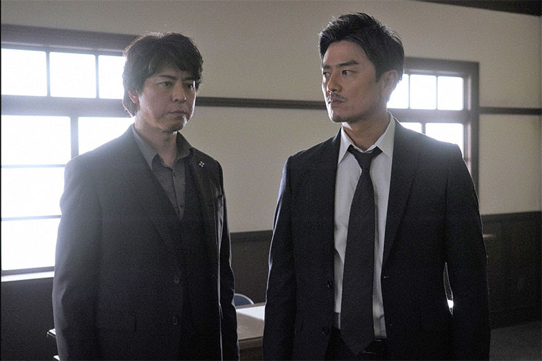 上川隆也が警察組織の闇を暴く検事・佐方を演じる