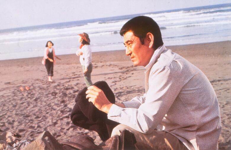 当時任侠映画のイメージが強かった高倉は今作で繊細な演技を披露