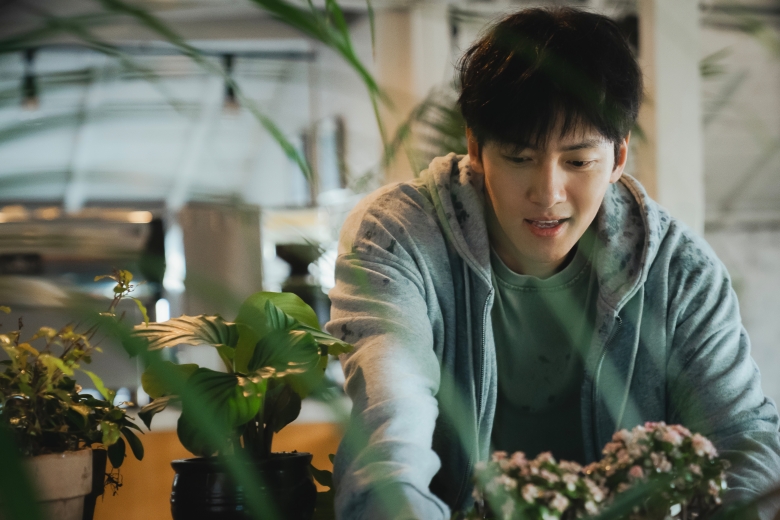 「捏造された都市」