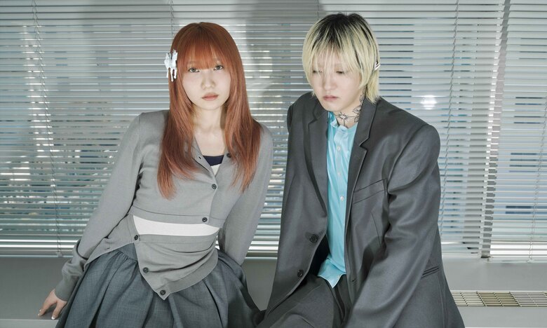 YOASOBIの最新「WANDARA」ツアーも！世界規模の熱狂を体感できる「YOASOBI×WOWOWスペシャル」