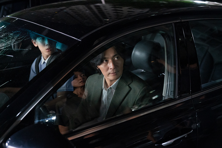 「満ち足りた家族」 