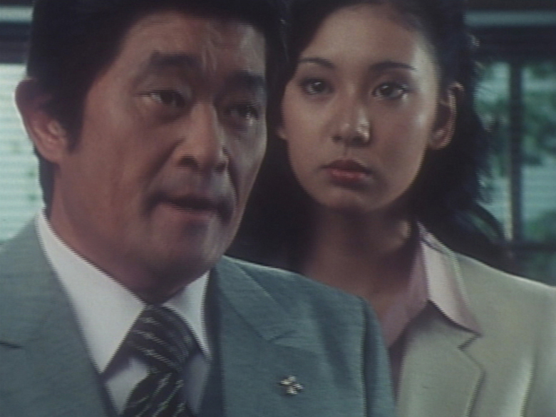 フランキー堺のシリアスな雰囲気と、お人好しな笑顔のギャップに注目 