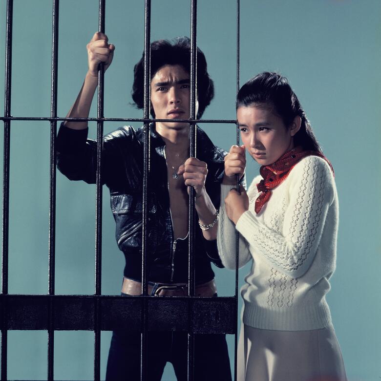 郷ひろみ×秋吉久美子、若かりし頃のスター二人のフレッシュな演技がたっぷり