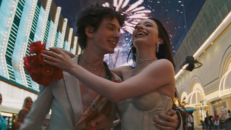 「ANORA アノーラ」 