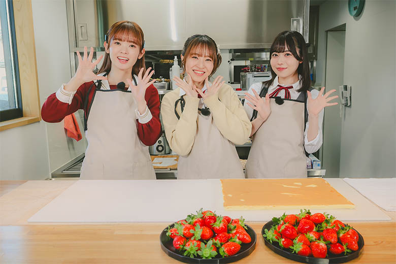 番組には、各グループから村上奈津実、伊達さゆり、楡井希実が出演