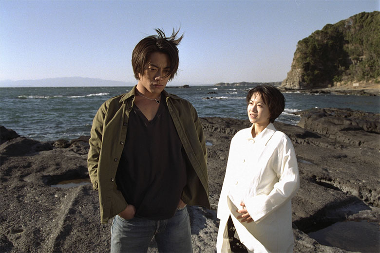 和久井映見と反町隆史がW主演を務めた1997年放送の名作ドラマ