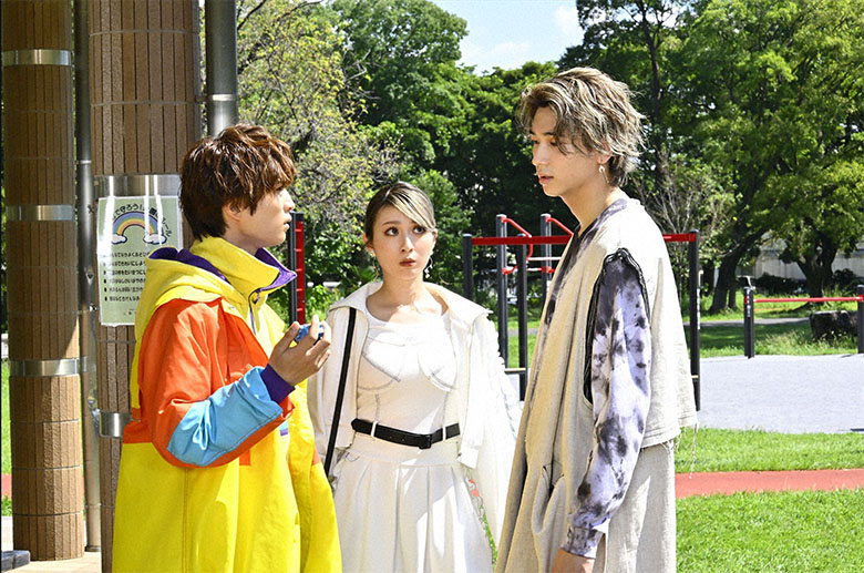 庄司浩平が仮面ライダーヴラムを熱演