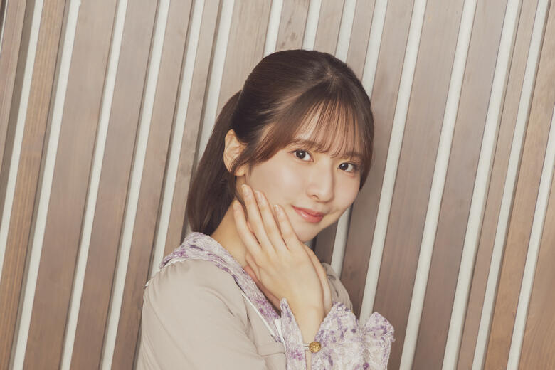 乃木坂46・五百城茉央、小川彩、菅原咲月「最後に階段を駆け上がったのはいつだ？」インタビュー・アザーカット集【HOMINIS限定】