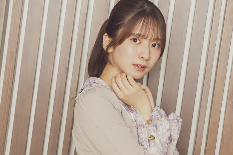 乃木坂46・五百城茉央、小川彩、菅原咲月「最後に階段を駆け上がったのはいつだ？」インタビュー・アザーカット集【HOMINIS限定】