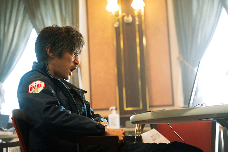 小栗旬、松坂桃李、池松壮亮、窪塚洋介ら実力派キャストの競演は圧巻！(「フロントライン」) 