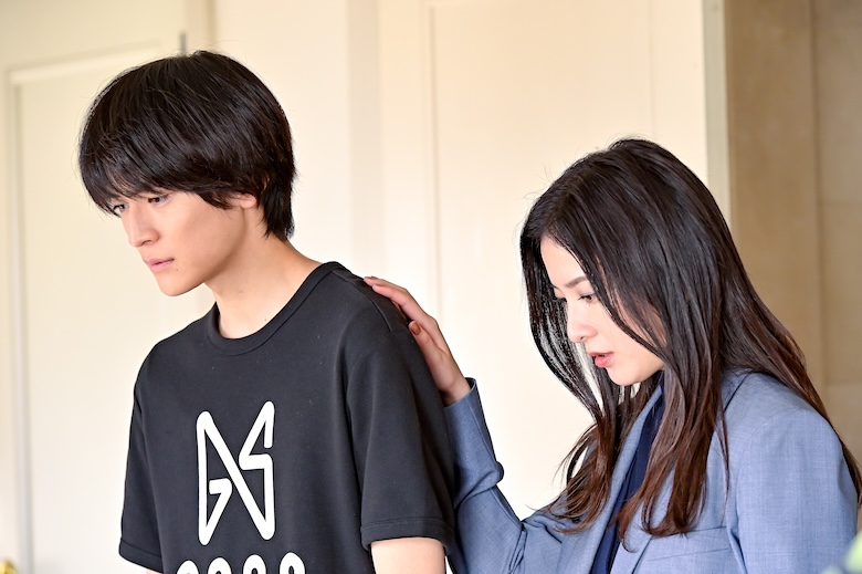吉高由里子、松下洸平、井浦新の物語を支えた、高橋文哉と津田健次郎の確かな演技が見られる「最愛」