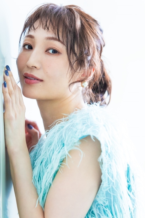 望海風斗の未公開ショット！HOMINIS限定撮りおろしカット集