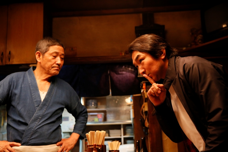 小林薫が客の人間模様を優しく包み込むロングセラーシリーズ「深夜食堂 ５」