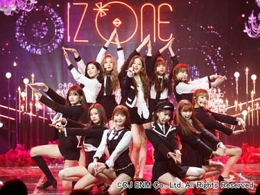 宮脇咲良も涙！IZ*ONE、厳しすぎるデビューコンサートまでの道のり