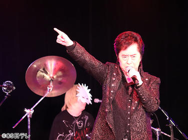 仮面ライダーメドレーも、水木一郎らが特撮ソングでみんなの心を熱くする！