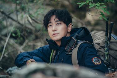チュ・ジフン、陰を感じる物憂げな瞳に吸い込まれてしまう魅力とは！？｜Kカル！