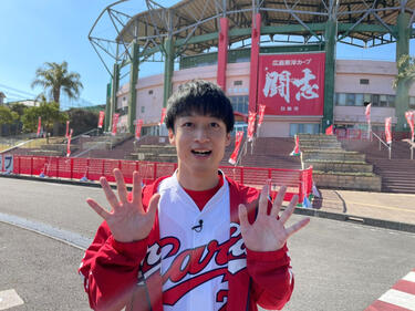 【前編】<strong>ゴッホ向井ブルー</strong>「<strong>木村拓也</strong>に救われ、<strong>北別府学</strong>のおかげで今がある」。無名漫才師から人気