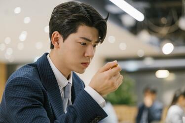 <strong>パク・ソジュン</strong>がかわいがる弟分、<strong>ぺ・ヒョンソン</strong>に注目｜ノムチョア！韓国エンタメ