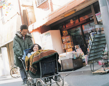 <strong>妻夫木聡</strong>と<strong>池脇千鶴</strong>の繊細な演技が今も色褪せない！キュートで切ないラブストーリー「ジョゼと虎と魚たち」