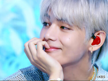 <strong>BTS・V</strong>が「兄たち」に続いて快挙を連発！美しい銀髪姿と独自の音楽性が大反響を呼んだ「Slow Dancing」の世界観