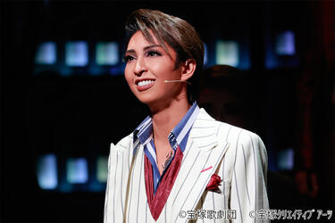 桜木みなとの演技の振れ幅に魅了される、宝塚歌劇「カルト・ワイン」('22年宙組・東京建物 Brillia HALL)