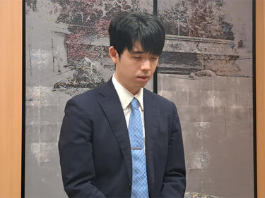 ライバル対決で注目が集まる藤井聡太王座と伊藤匠叡王。そんなタイトル戦の同一カードの記録を紹介！