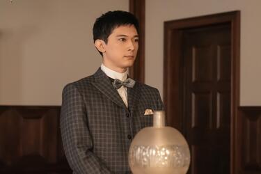 吉沢亮が演じる錦織さんの