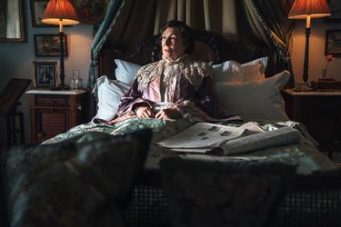 アンジェリカ・ヒューストンが語る、