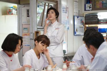 ハマり役すぎる！天海祐希が天才シェフをさすがの存在感で演じる！ 川口春奈の飾り気のない演技も見逃せない「Chef～三ツ星の給食～」