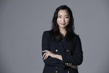 杏がフィンランドの国民的俳優とW主演！手書きノートとボイスメモで挑んだ国際プロジェクトの舞台裏「フィンランド語、英語、日本語が飛び交う現場でした」