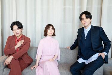 花澤香菜＆石川界人＆石谷春貴の未公開ショット！HOMINIS限定撮りおろしカット集