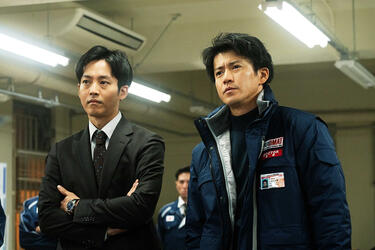 「豊臣兄弟！」の主従関係とは一変！小栗旬＆池松壮亮の全身全霊の熱演にも心揺さぶられる感動作「フロントライン」