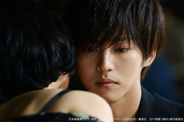 松坂桃李が