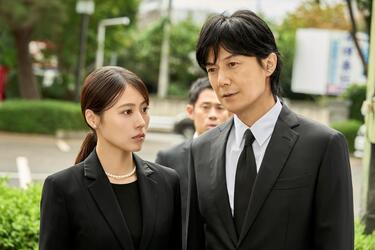 福山雅治が演じる