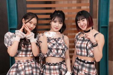 <strong>つばきファクトリー・豫風瑠乃</strong>と<strong>八木栞</strong>が即興ドラマづくりをめぐってバチバチに?!